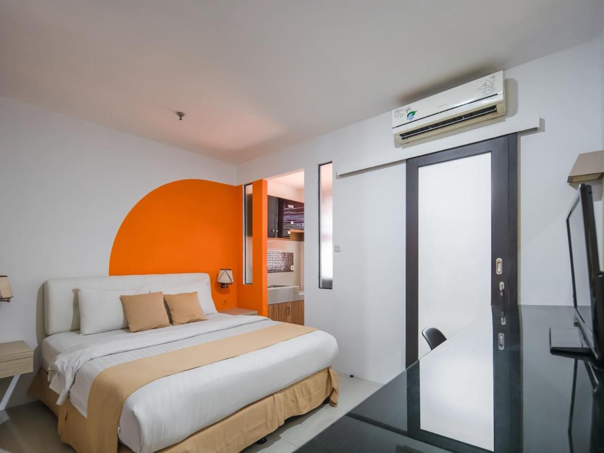 Aparthotel Cove Taman Yakarta Exterior foto